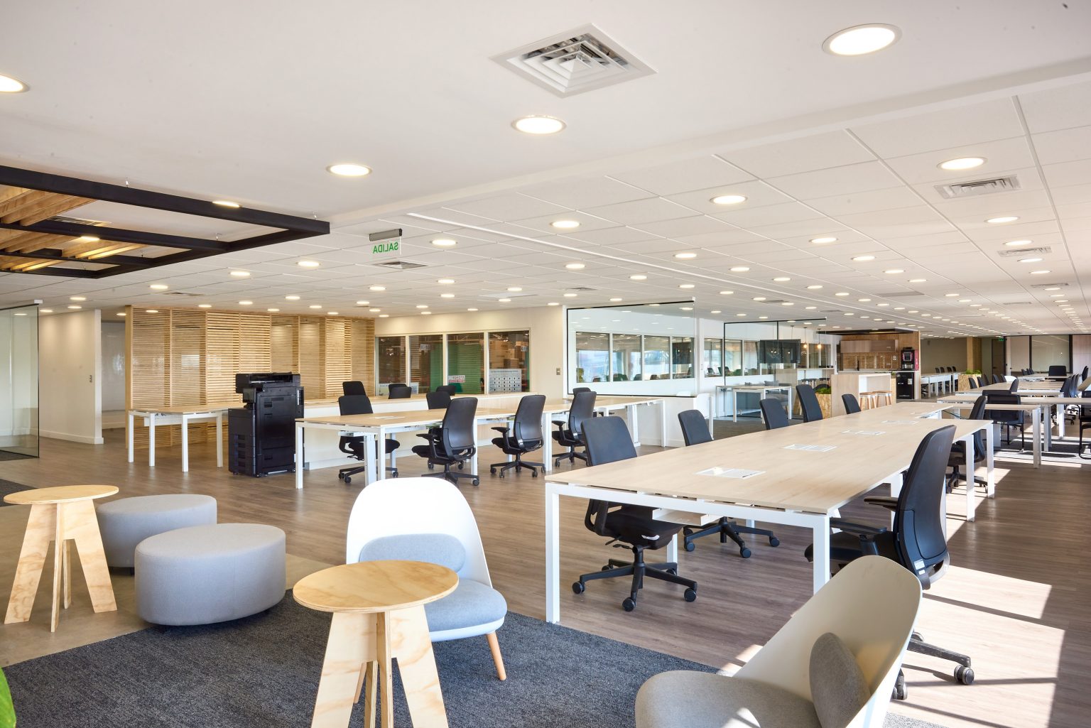 Habilitación de Oficinas - Toyota - 01